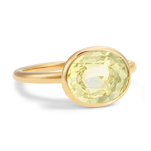 The Dorothy (Oval Cut Lemon Quartz in Solid 18ct Gold)