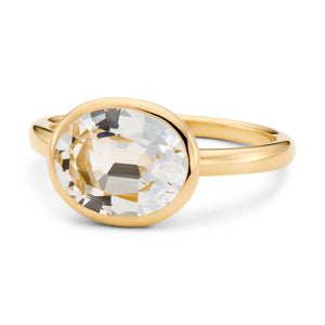 The Nicole (Oval Cut White Topaz in Solid 18ct Gold)